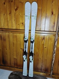 LYŽE SALOMON LIME 159CM